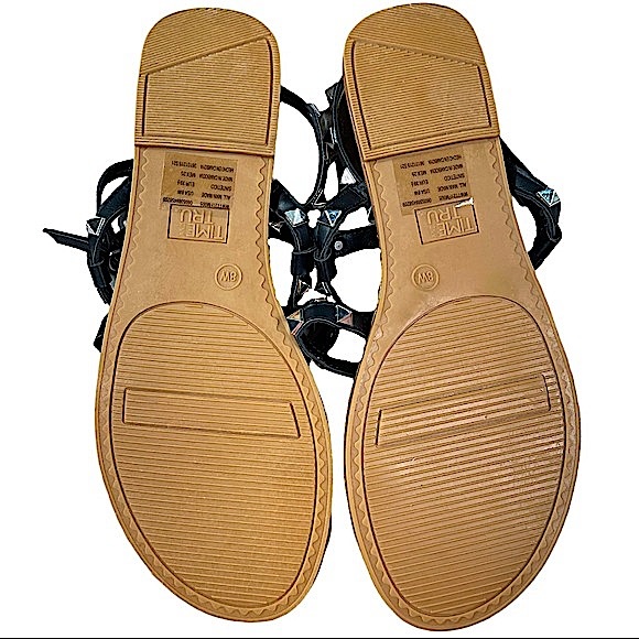 Time & true size 8w black & tan studded gladiator sandals with buckle, like new! - Picture 10 of 12
